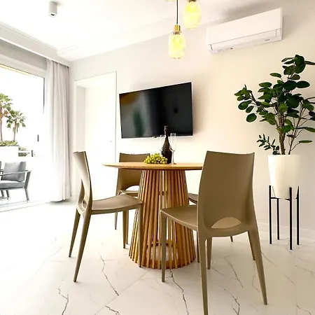 Apartament Sun Island *